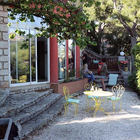 Appartements Avec Jardin Dans Villa Rocaille Кассі Екстер'єр фото