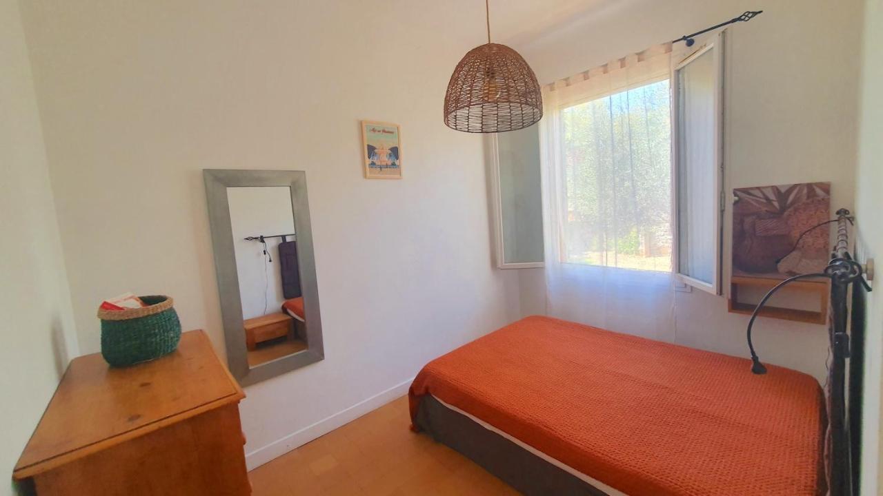 Appartements Avec Jardin Dans Villa Rocaille Кассі Екстер'єр фото