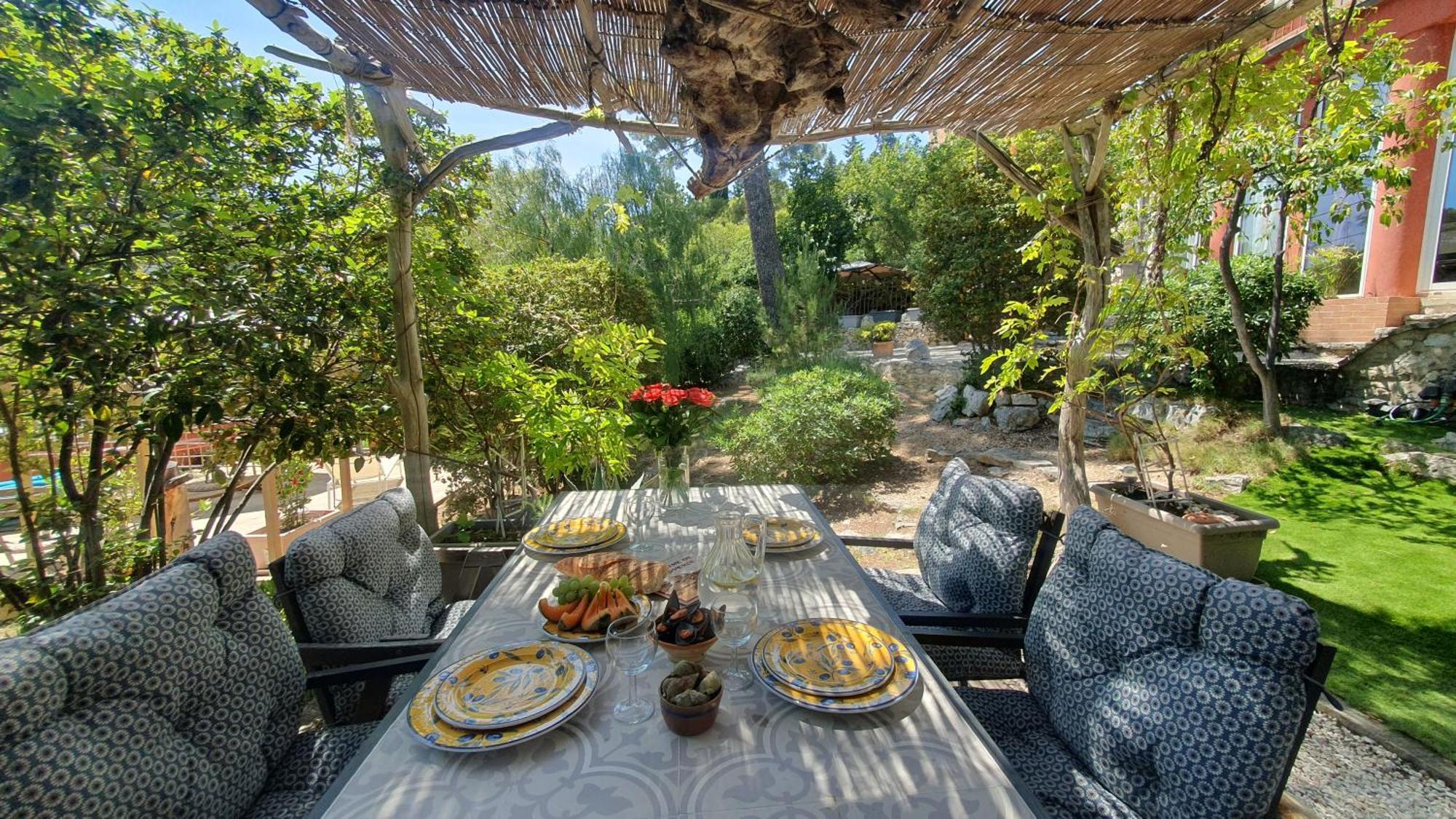 Appartements Avec Jardin Dans Villa Rocaille Кассі Екстер'єр фото