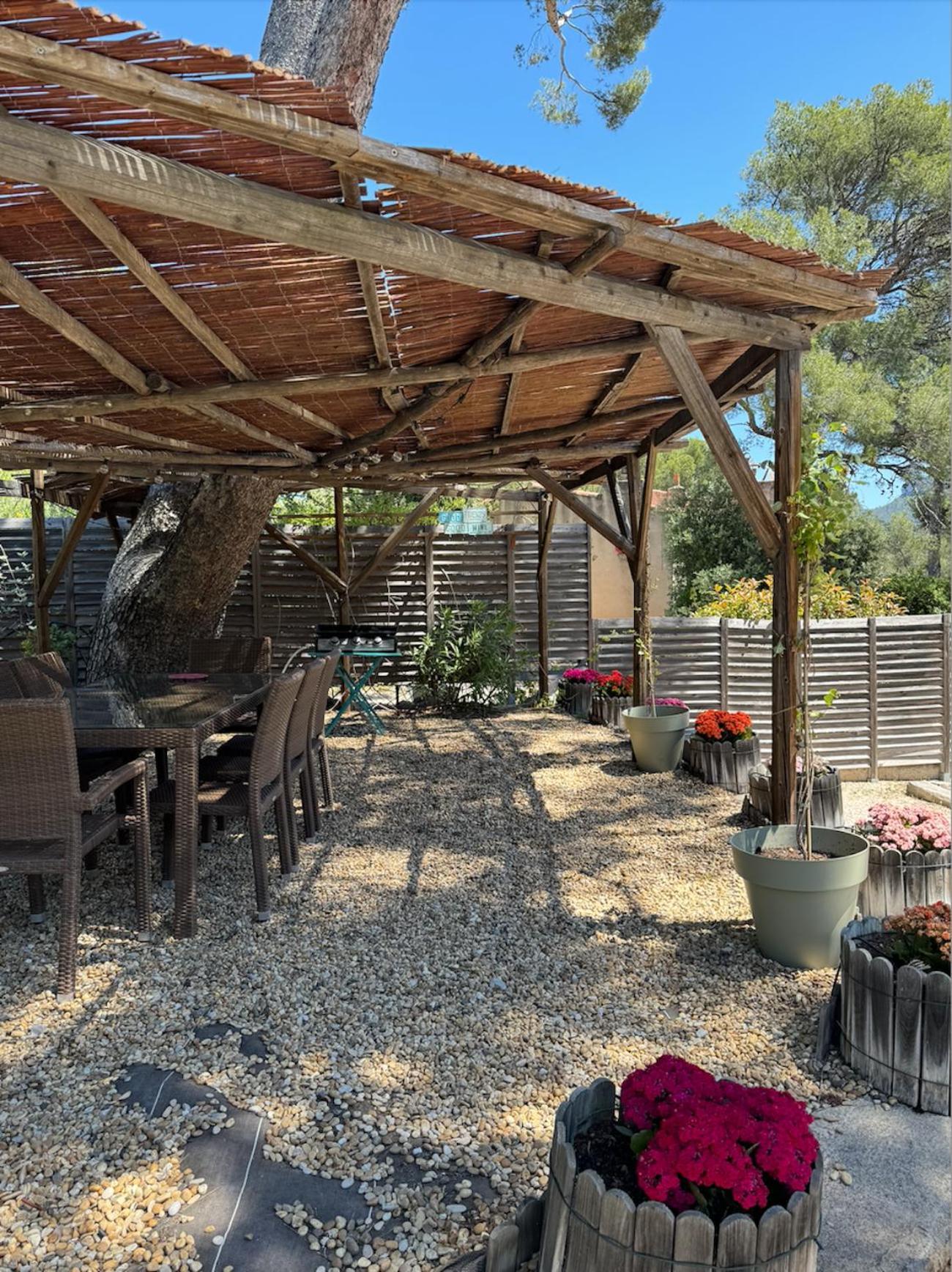 Appartements Avec Jardin Dans Villa Rocaille Кассі Екстер'єр фото